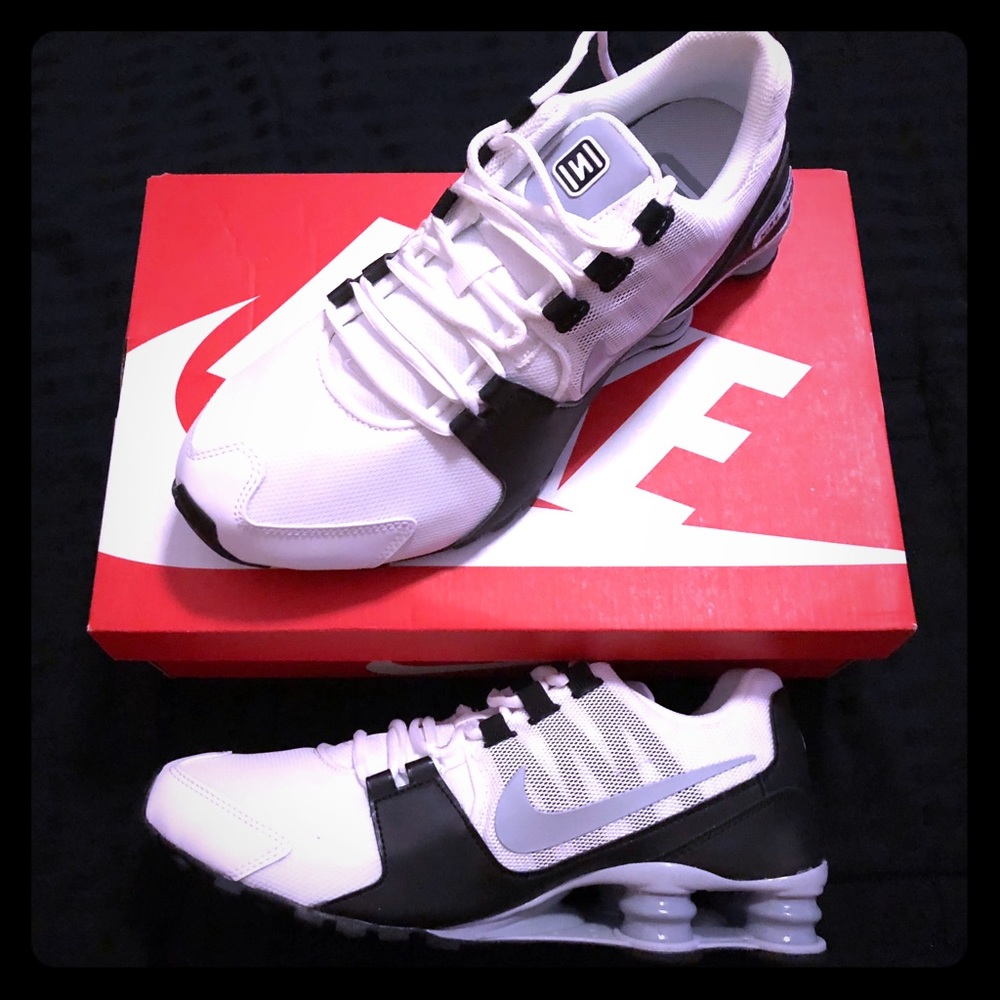 Nike Shox Avenue